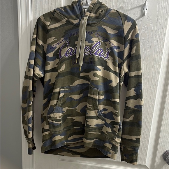 Cabela's Camouflage Hoodie with Purple Accent - Picture 1 of 7